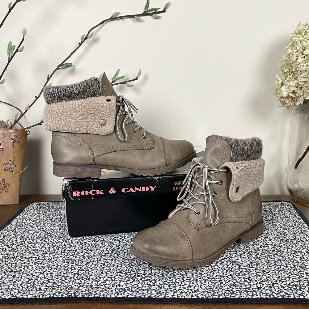 Rock & Candy Spraypaint Sweater Collar Fold-over Sherpa Cuff Combat Booties
